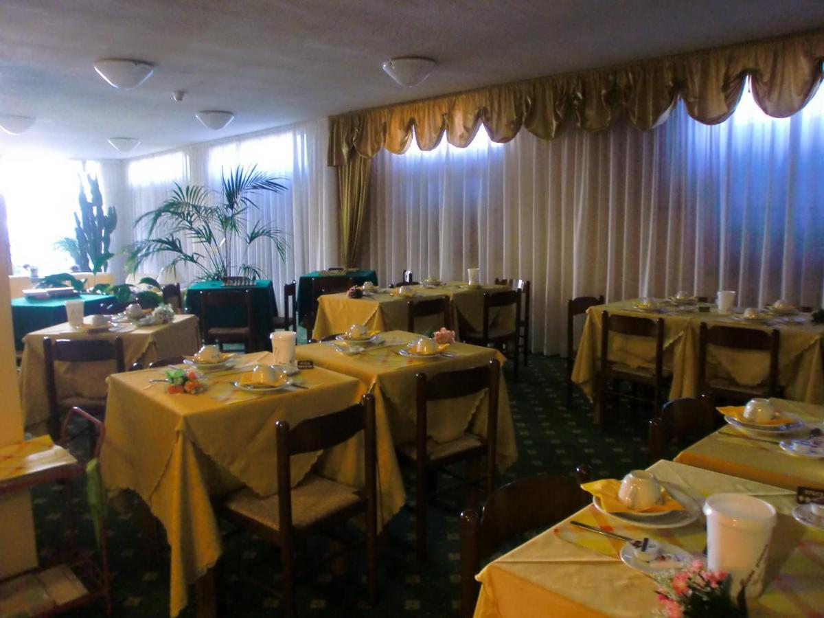 Hotel La Pergola Barga Eksteriør bilde