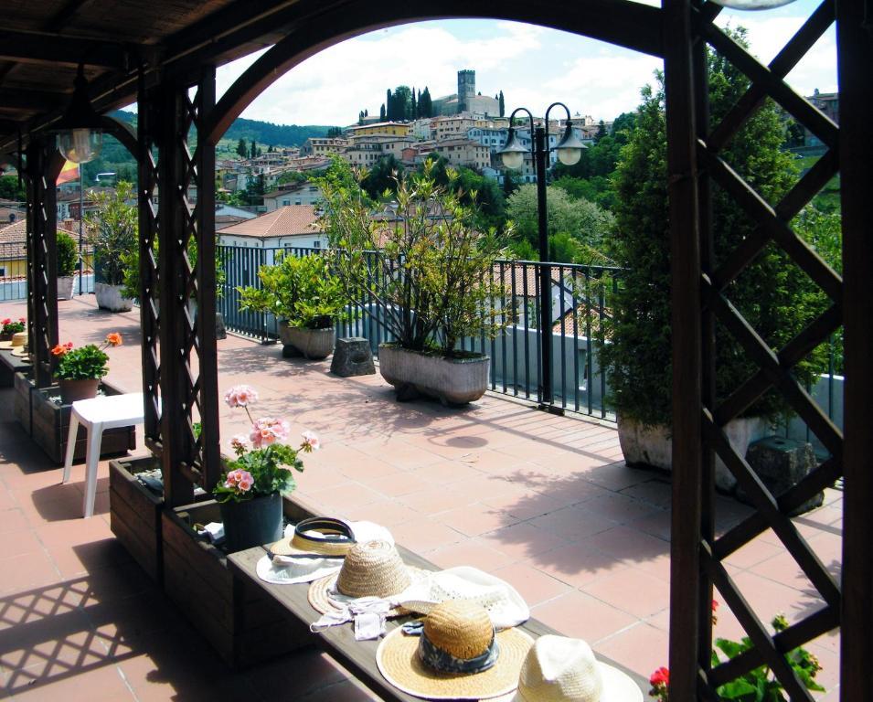 Hotel La Pergola Barga Eksteriør bilde