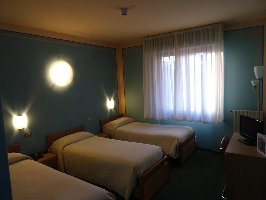 Hotel La Pergola Barga Eksteriør bilde