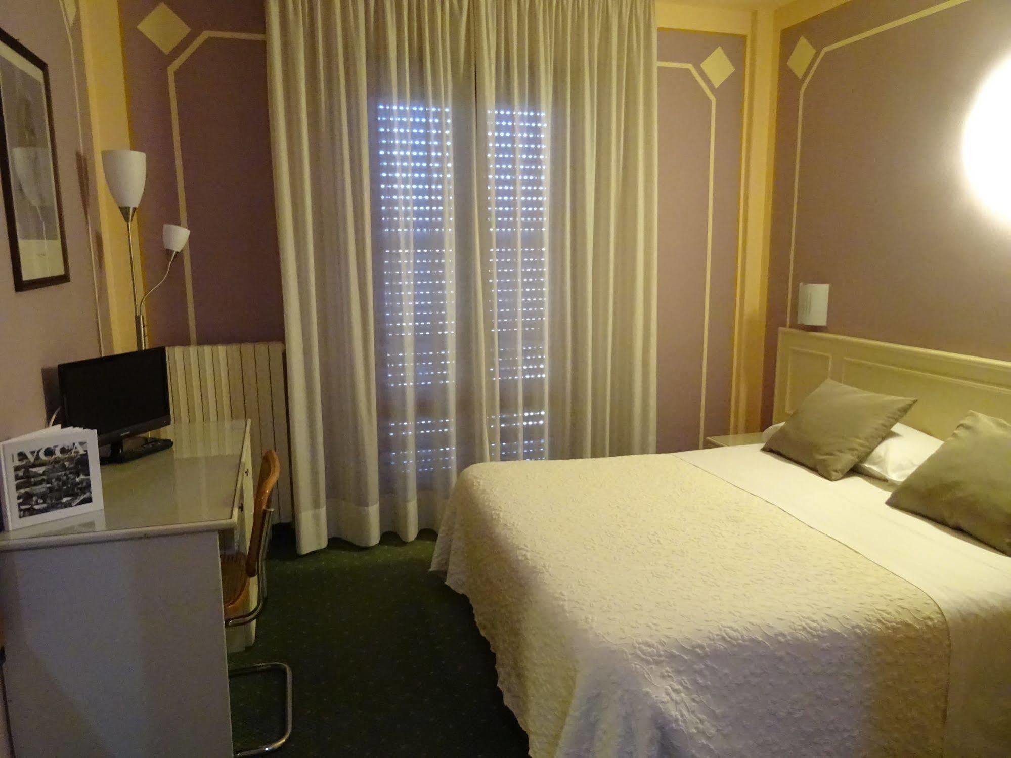 Hotel La Pergola Barga Eksteriør bilde