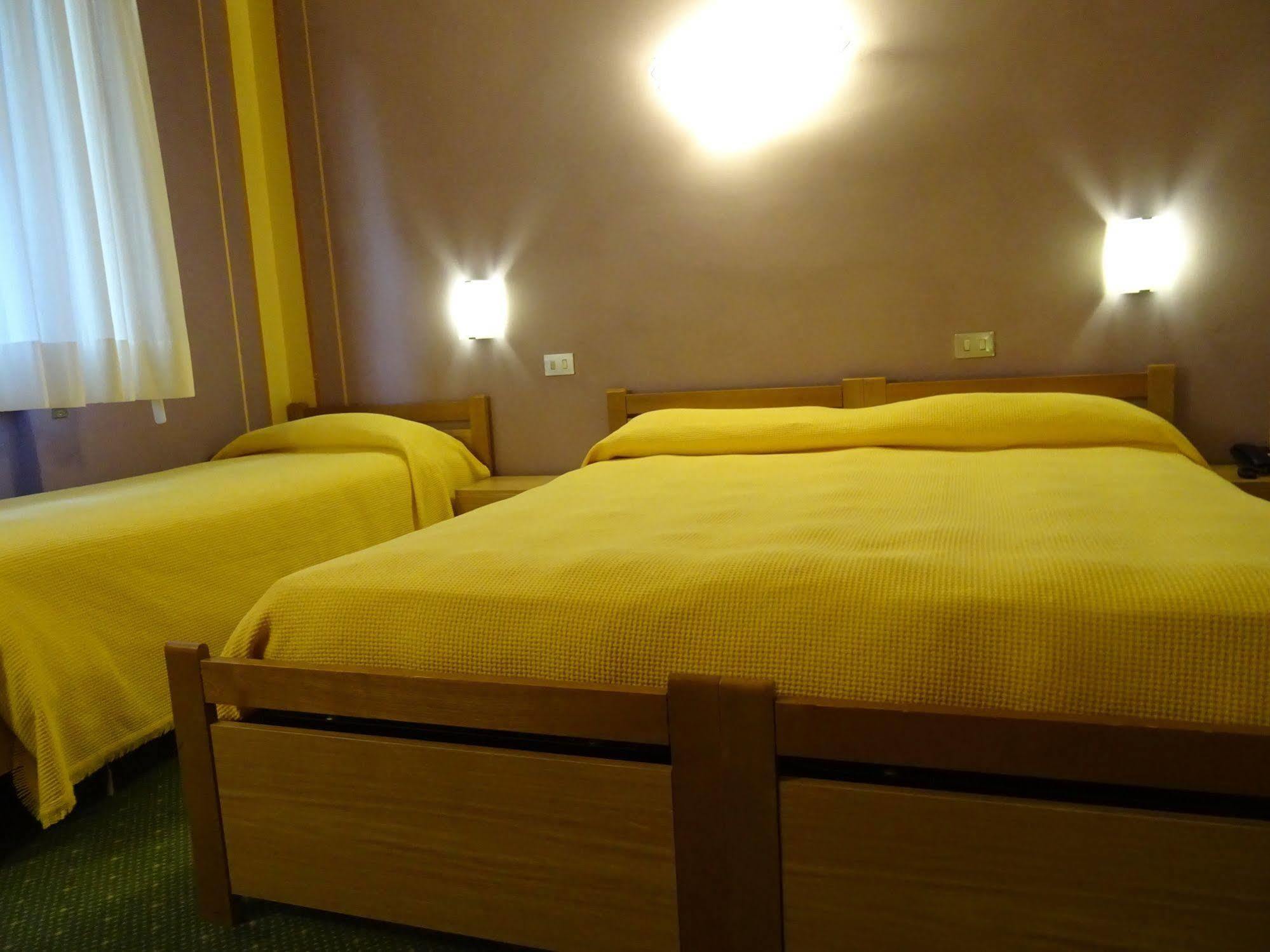 Hotel La Pergola Barga Eksteriør bilde