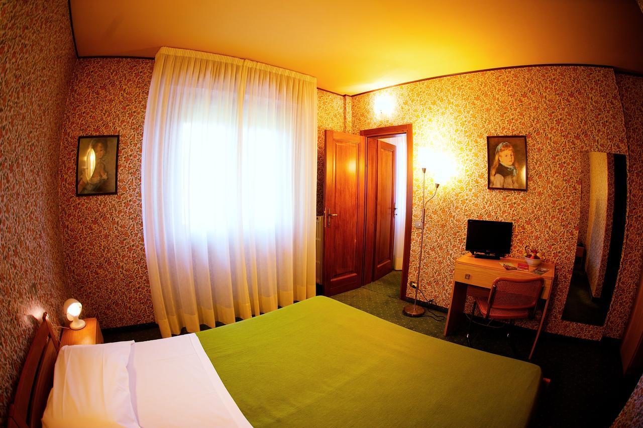 Hotel La Pergola Barga Eksteriør bilde